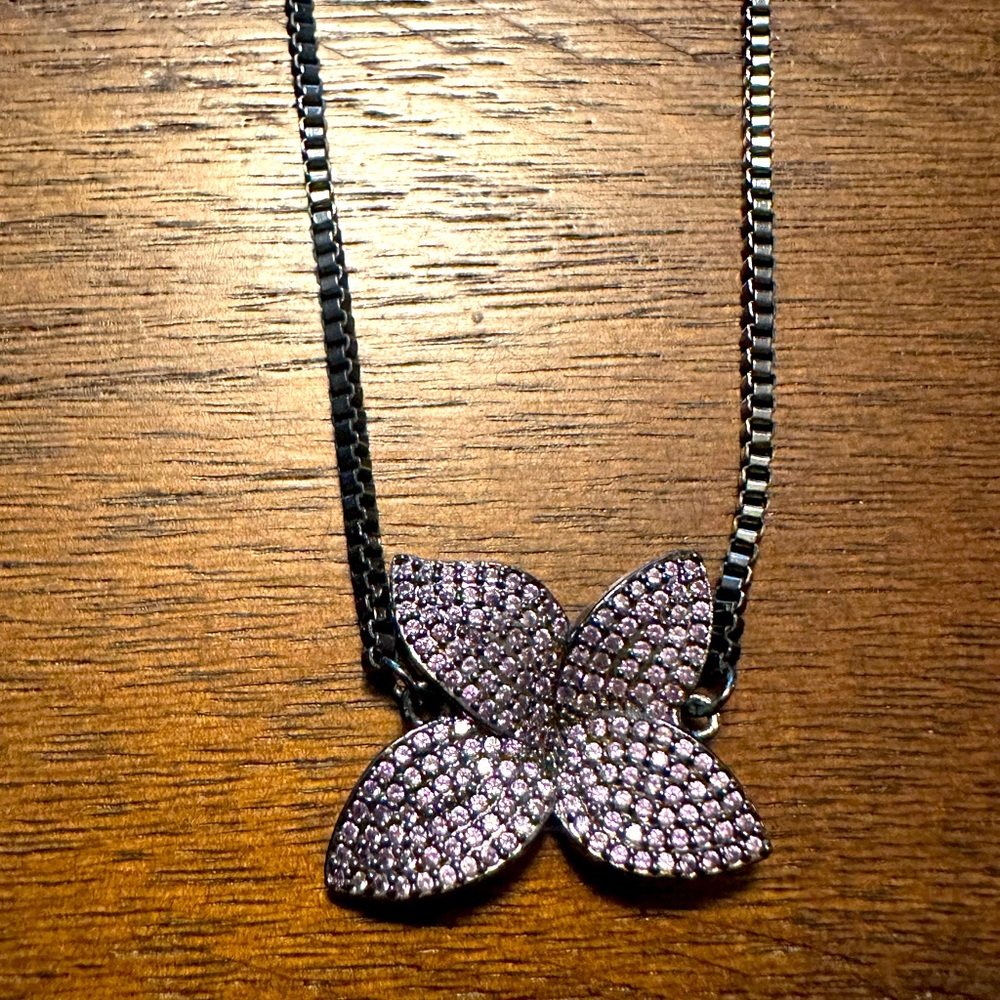 By Alexa Rae lavender orchid necklace - Picture 3 of 3